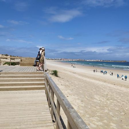 Beach And Surf Peniche Extérieur photo