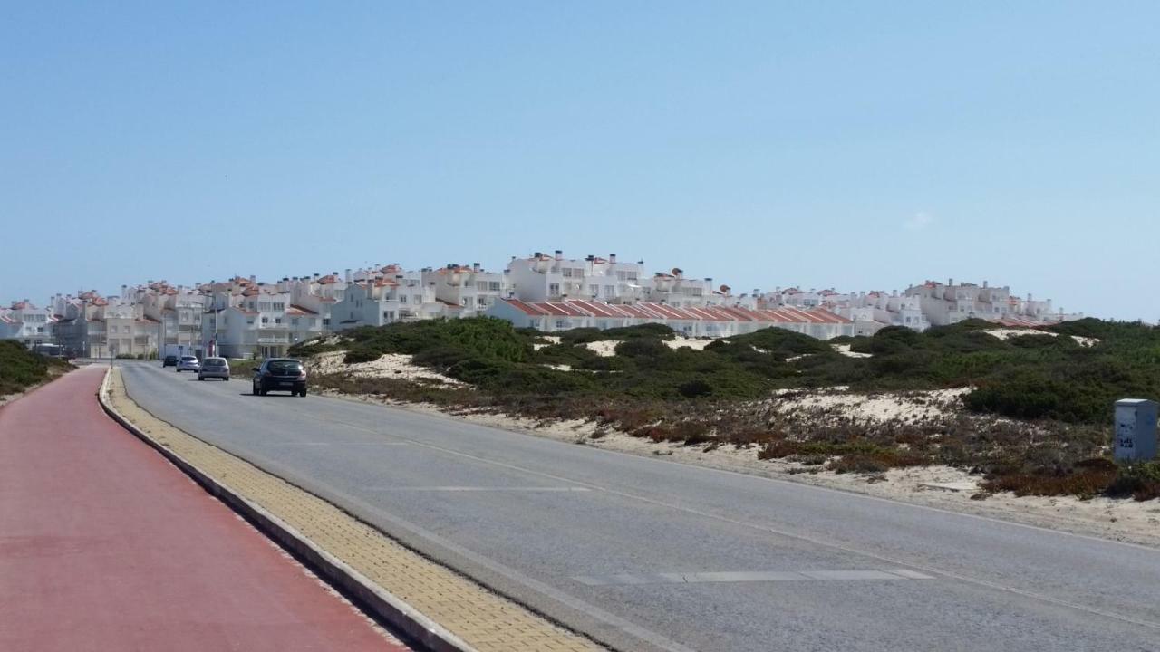 Beach And Surf Peniche Extérieur photo