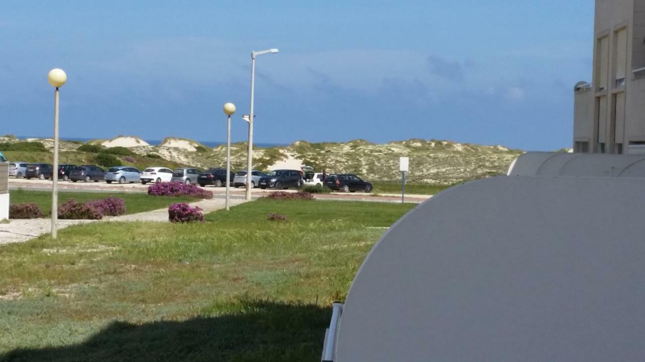 Beach And Surf Peniche Extérieur photo