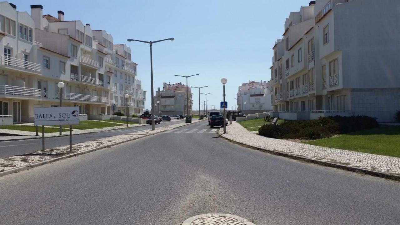 Beach And Surf Peniche Extérieur photo