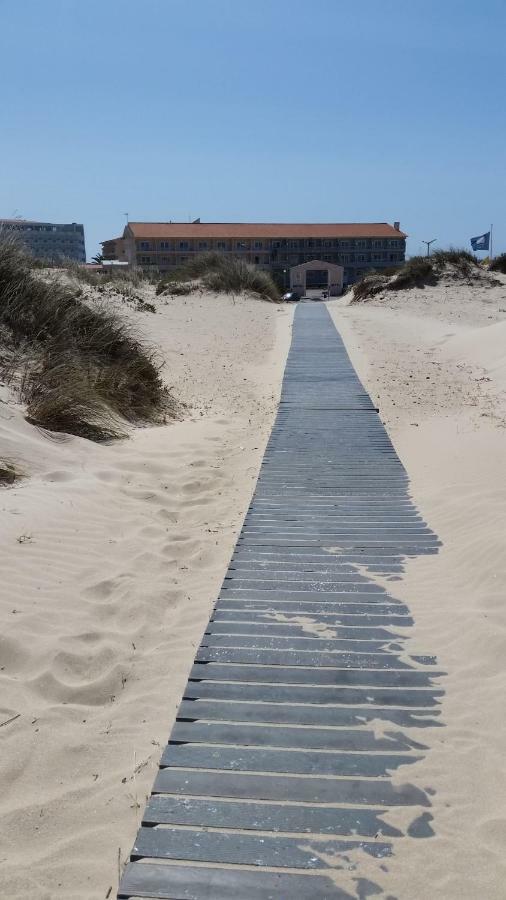 Beach And Surf Peniche Extérieur photo